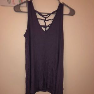 Cute tank top that flows out